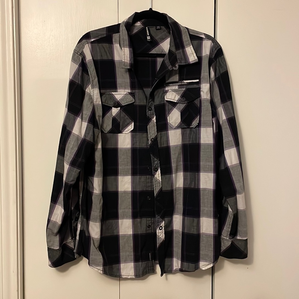 Lightweight Plaid shirt